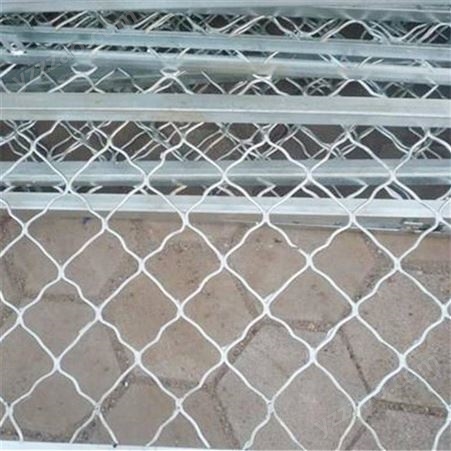 平顶山郏县镀锌美格网 浸塑美格网 铝合金菱形网窗户防护网