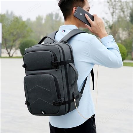 定制防水尼龙商务旅行多功能usb电脑背包2021跨境新款男士双肩包