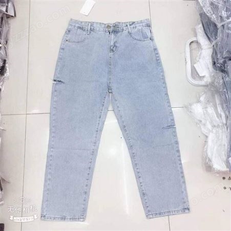 江西九江5元以下服装厂家修身女式牛仔长裤处理牛仔裤便宜开一家服装店要