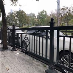 珠海香洲区路侧焊接护栏 肇庆交通道路隔离车辆围栏 京式护栏厂家