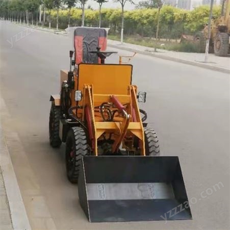 养殖场用四轮式小铲车 多功能农用推土机 柴油动力